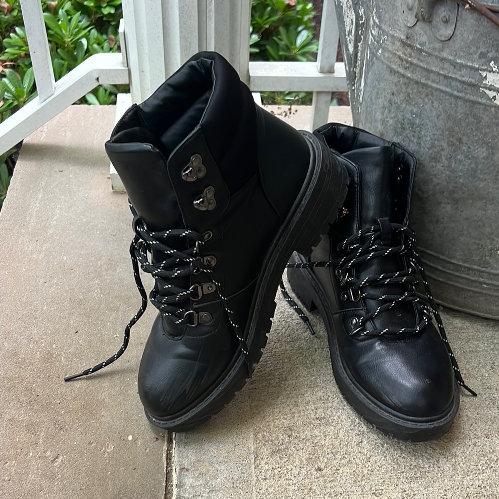 Forever 21 Black Ankle-High Boots Rugged Lace-Up